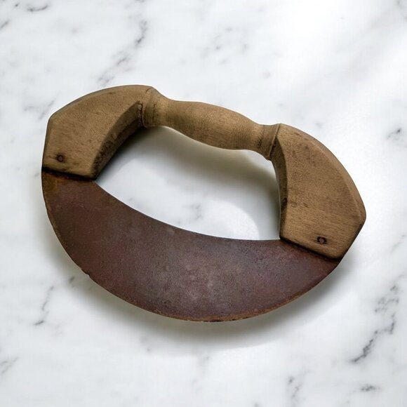 Antique Chopping Ulu Kitchen Knife , Hand Forged, Curved, Half Moon Blade - Picture 1 of 12